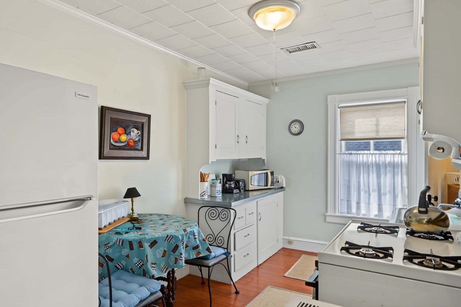 56 Lawton Ave, Tiverton, RI, 56 Lawton Ave, Tiverton, RI Photo #30