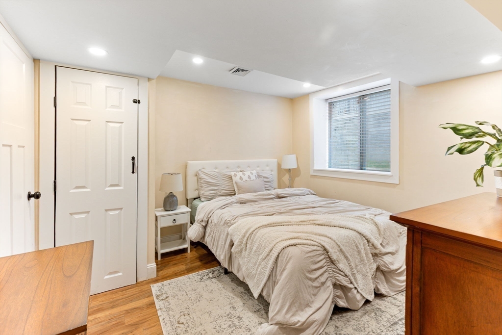 67 Billings St, Boston, MA, 67 Billings St, Boston, MA Photo #23