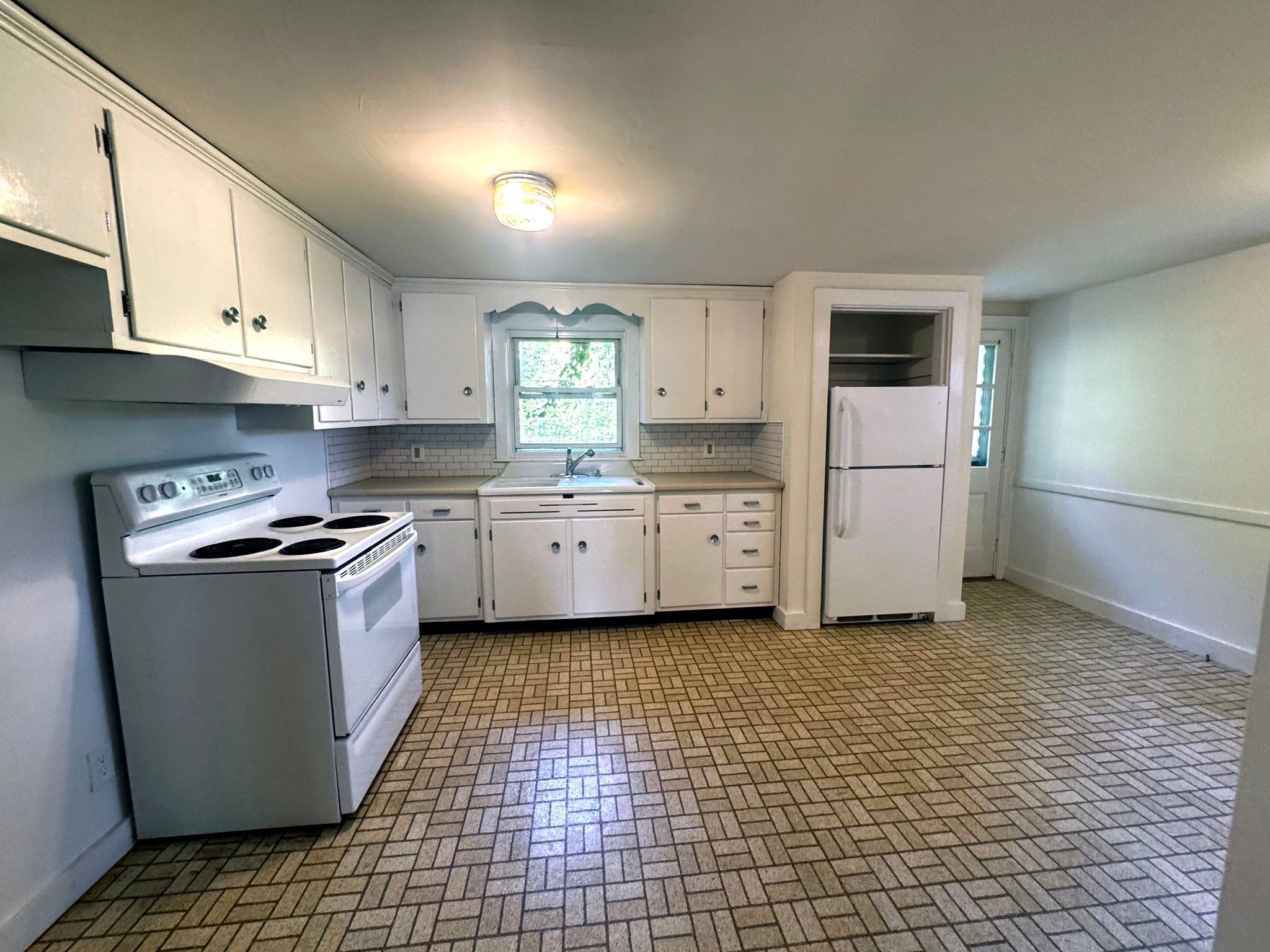 56 Spruce St #56, Acton, MA, 56 Spruce St #56, Acton, MA Photo #6