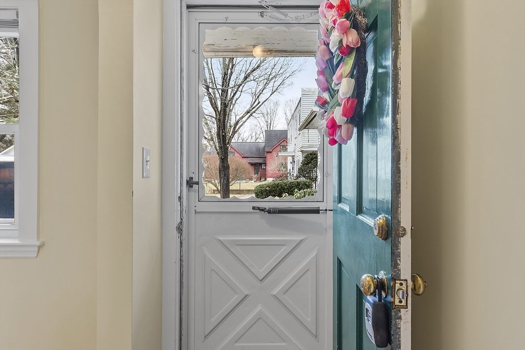 56 Spruce St 56