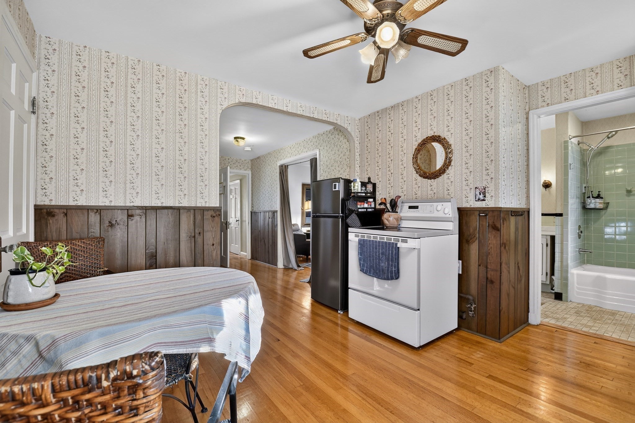 208 Woodland St, Fitchburg, MA, 208 Woodland St, Fitchburg, MA Photo #24