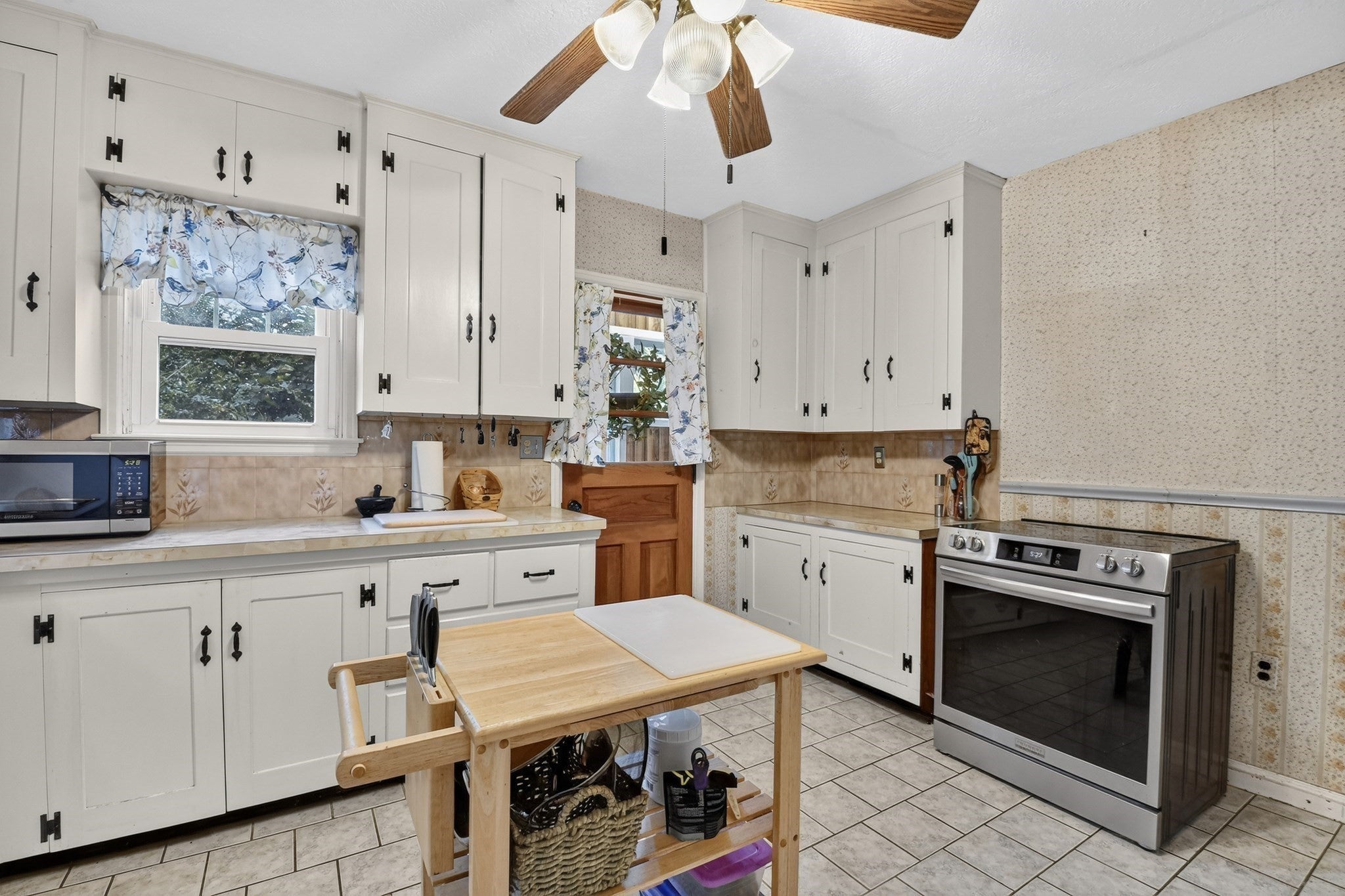 208 Woodland St, Fitchburg, MA, 208 Woodland St, Fitchburg, MA Photo #15