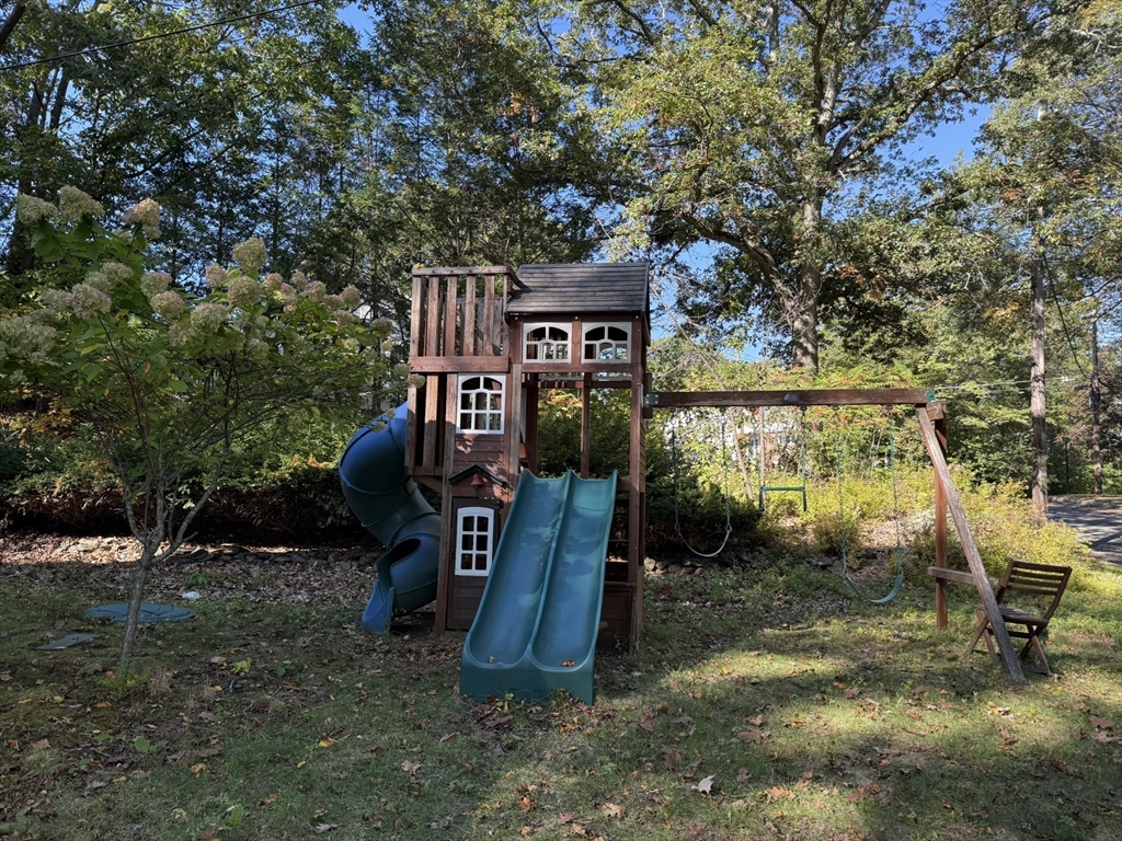 25 Berkshire Dr
