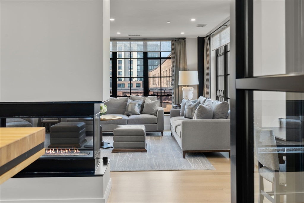 76 Wareham St 5D