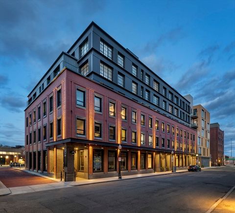 76 Wareham St 5D Boston MA 02118
