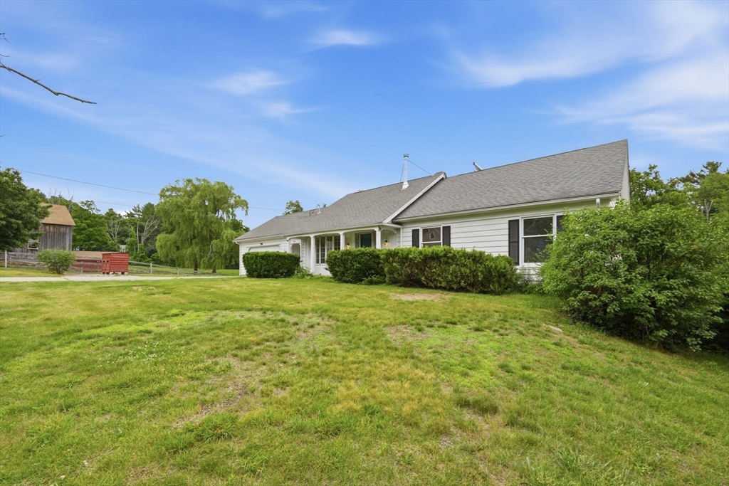 11 James Rd