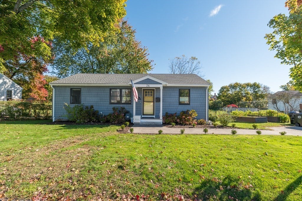Photo of 24 Jordan St, Beverly, MA