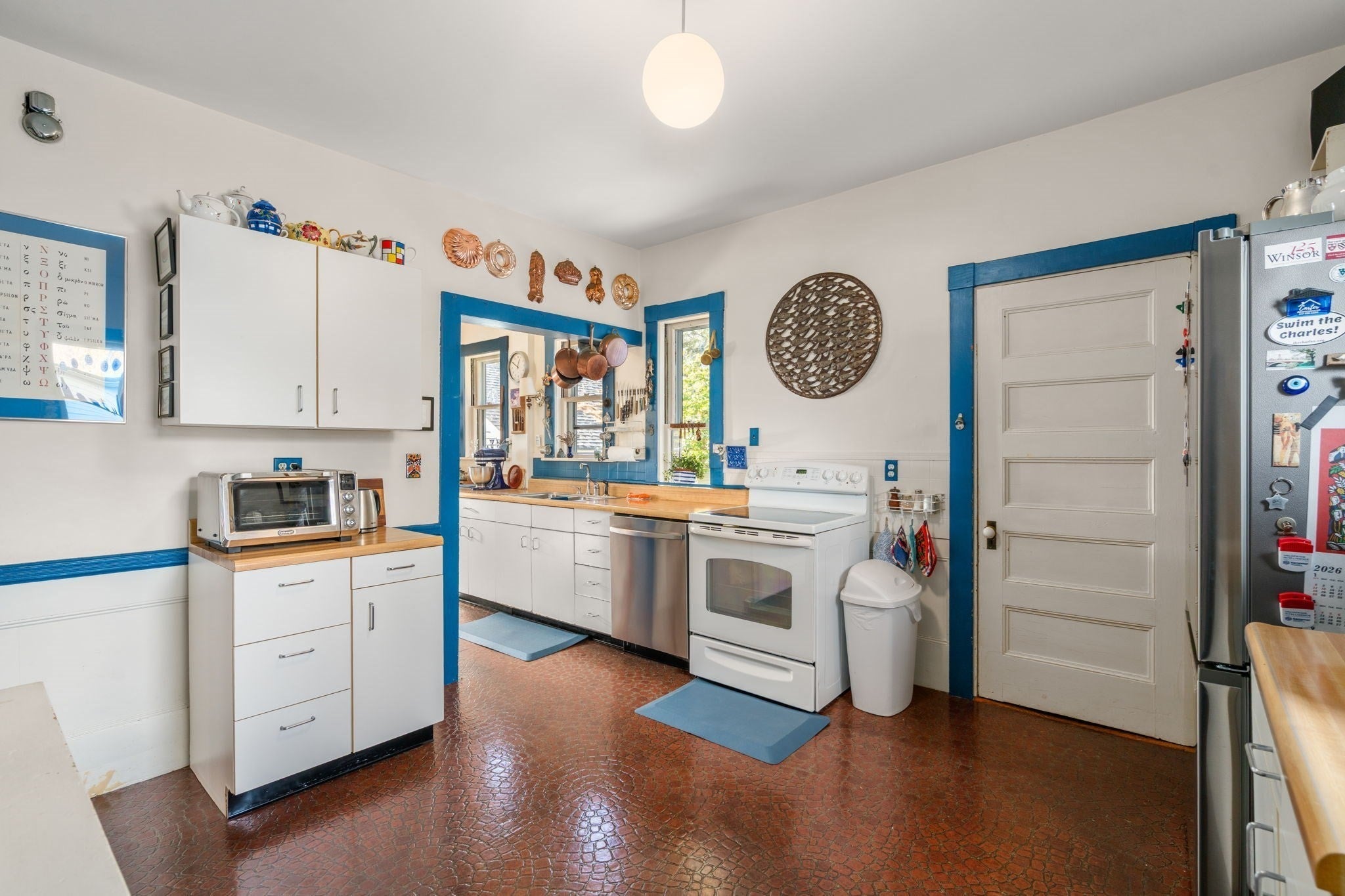 9 Goden Street, Belmont, MA Photo #12