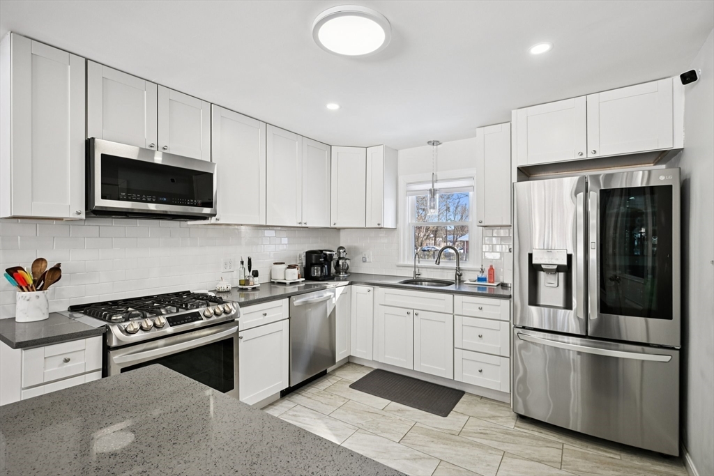 263 Mansfield Rd
