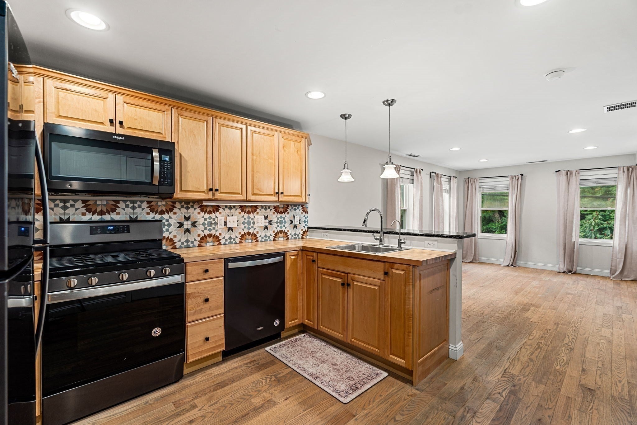 Photo of 75 Mason St, Salem, MA