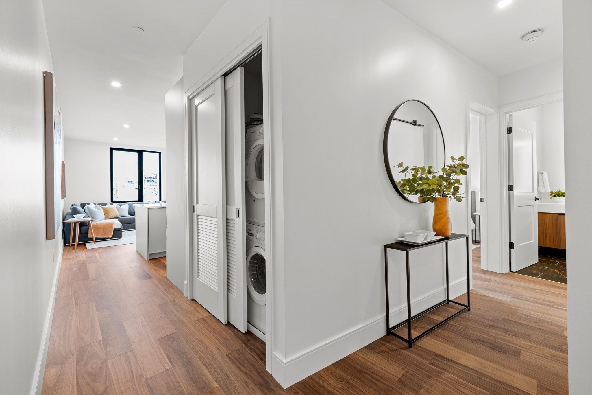 1515 Commonwealth Ave 608