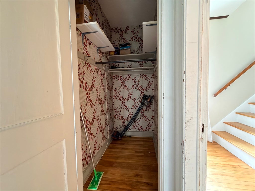 11 Clay St