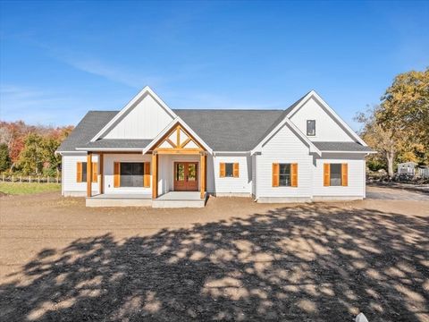 65 Marvel Swansea MA 02777