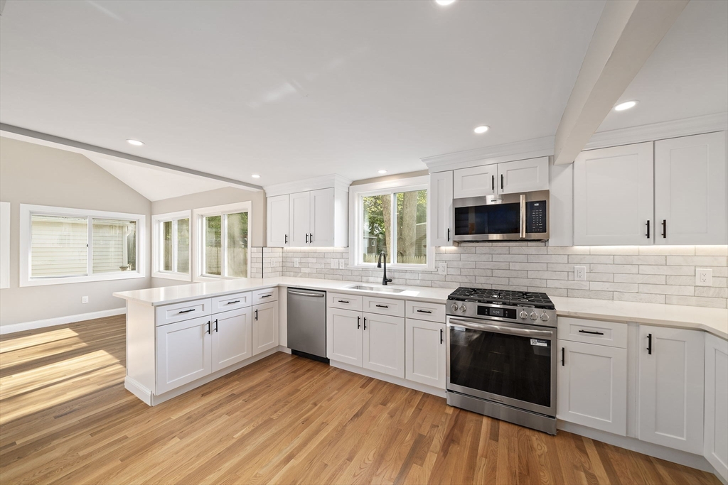 115 Great Republic Ave