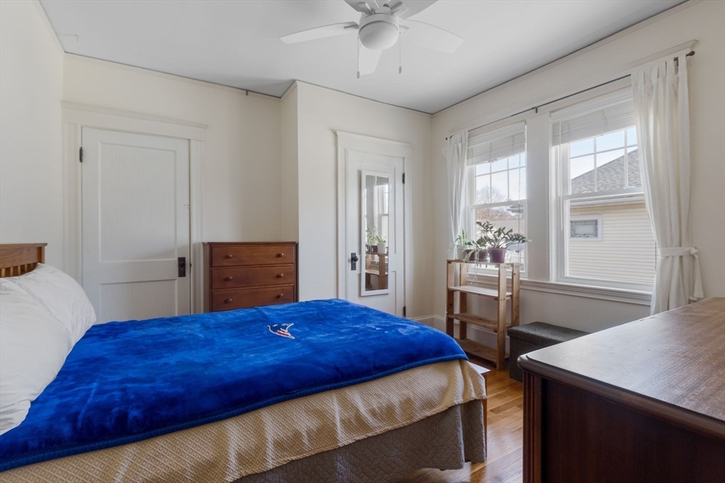 Boston, Massachusetts 02131, United States, 3 Bedrooms Bedrooms, ,1 BathroomBathrooms,Residential,Pending,105606