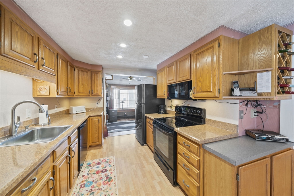 469-471 Washington Street