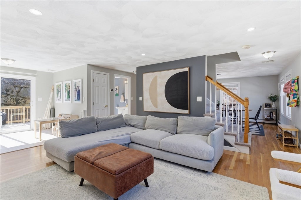 9 Hermon Road, Lynn, MA Photo #3