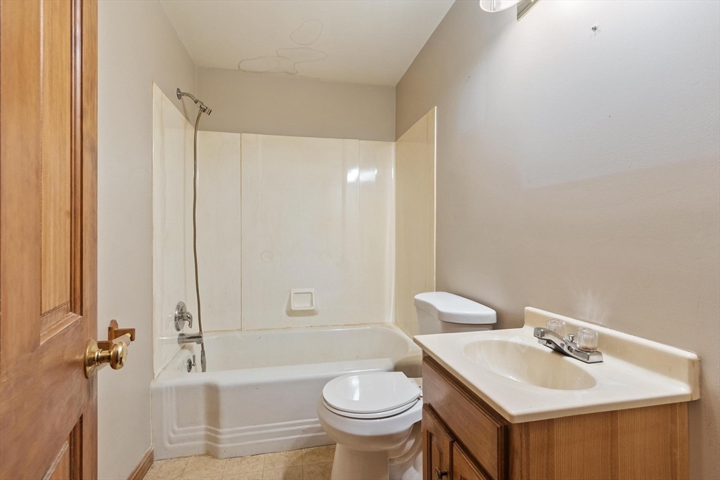 80 Stevens St, Athol, MA Photo #13
