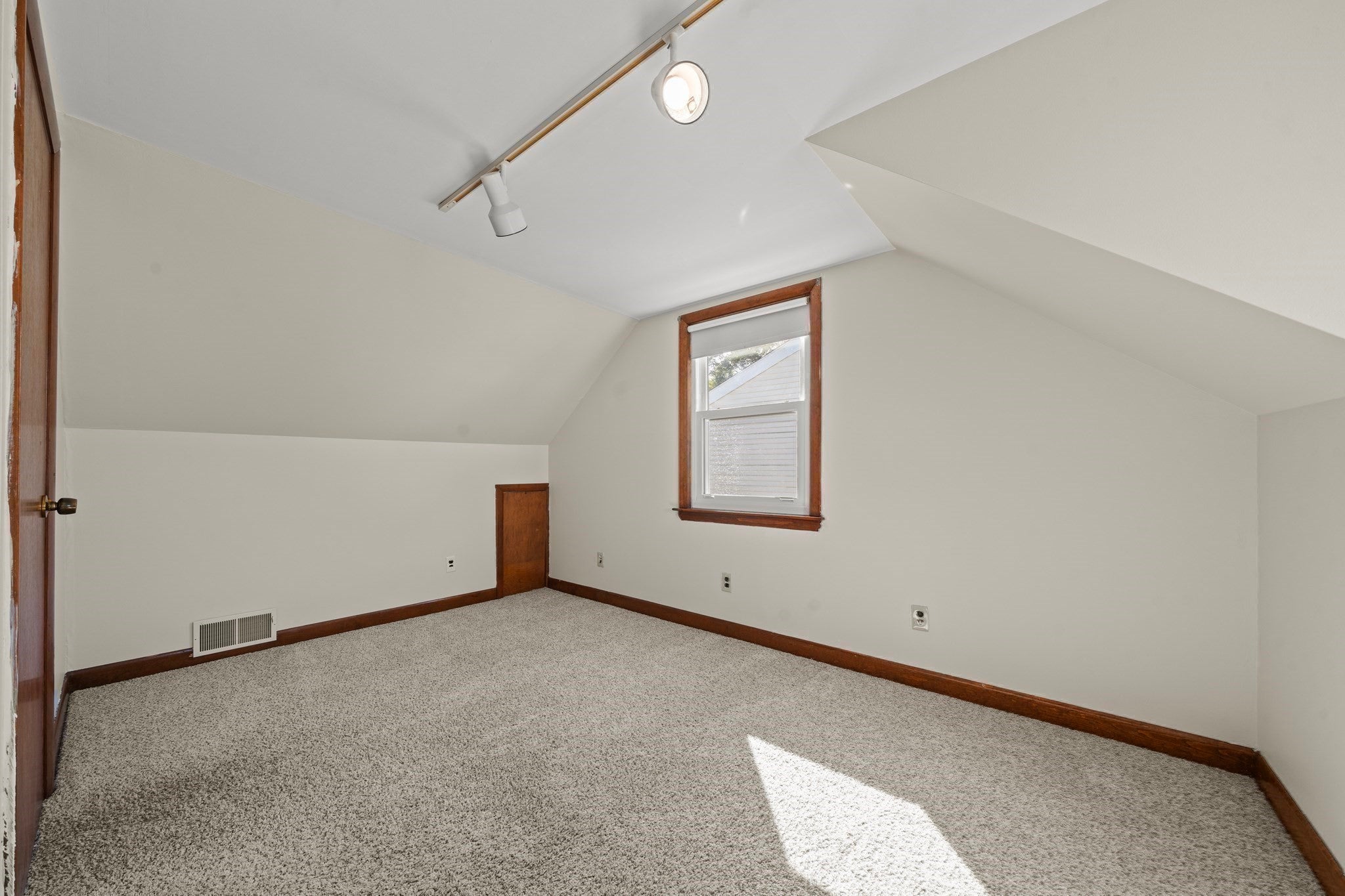 74 Bowdoin Ave, Waltham, MA, 74 Bowdoin Ave, Waltham, MA Photo #19