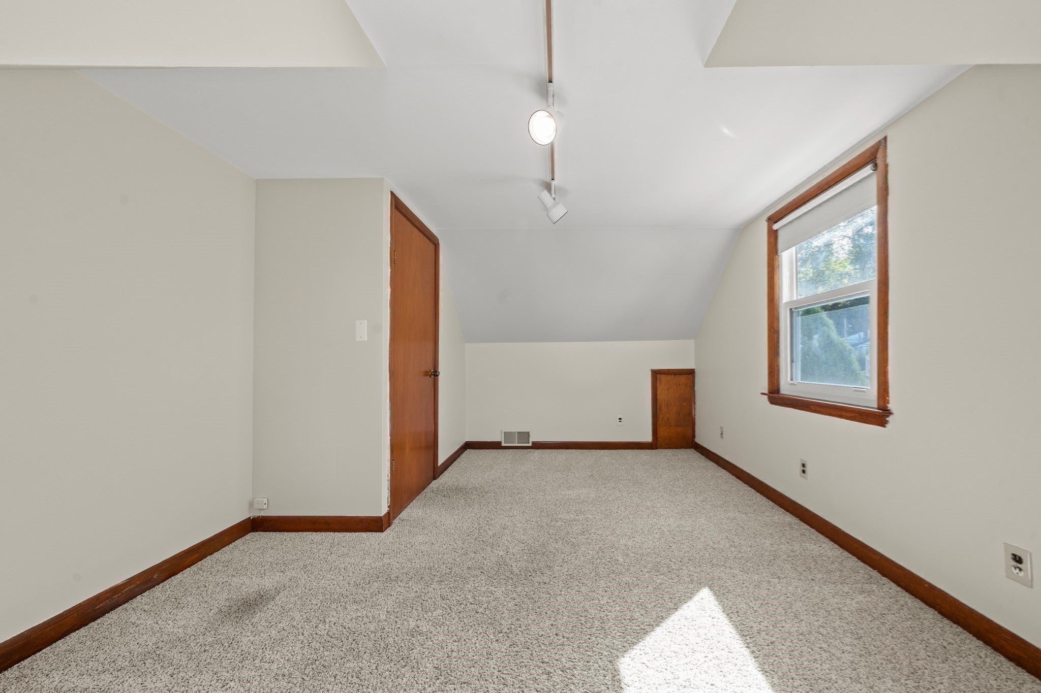 74 Bowdoin Ave, Waltham, MA, 74 Bowdoin Ave, Waltham, MA Photo #21