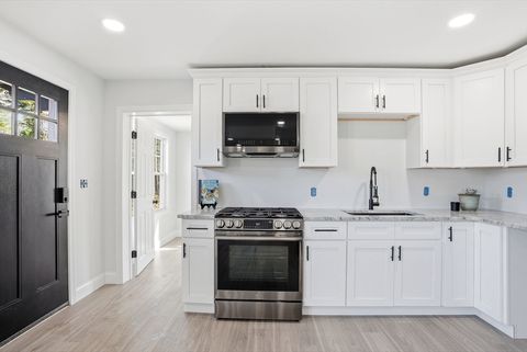 Photo of 357 Wareham St, Middleboro, MA 02346 (MLS # 73505593)