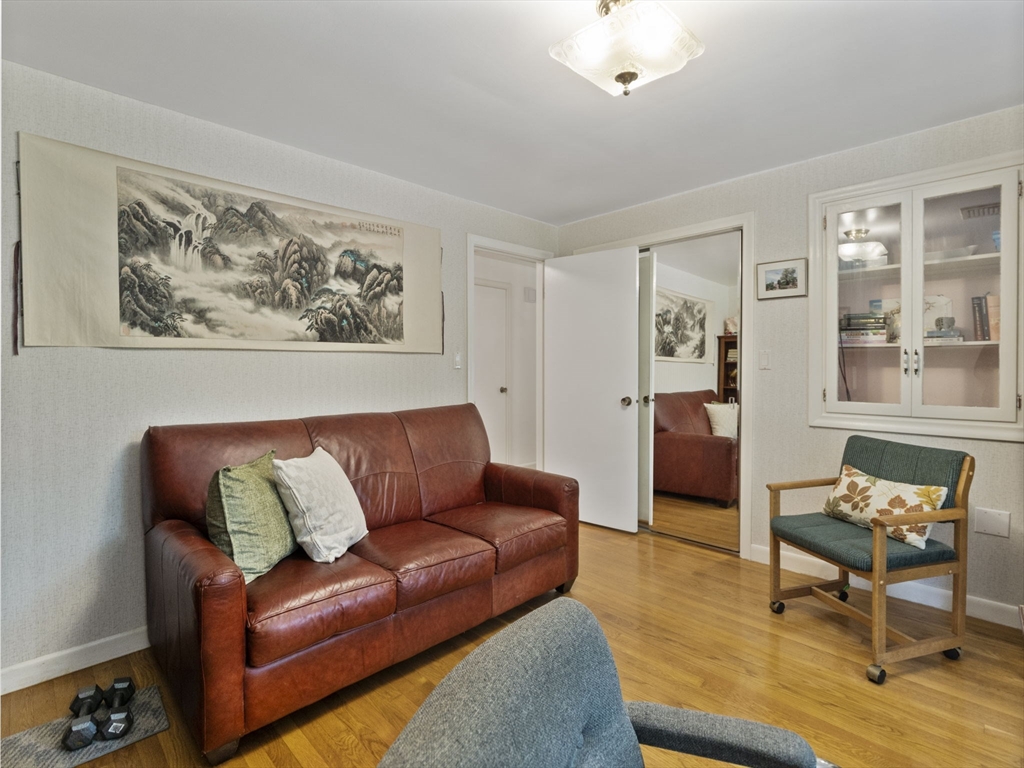 5 Cyr Cir