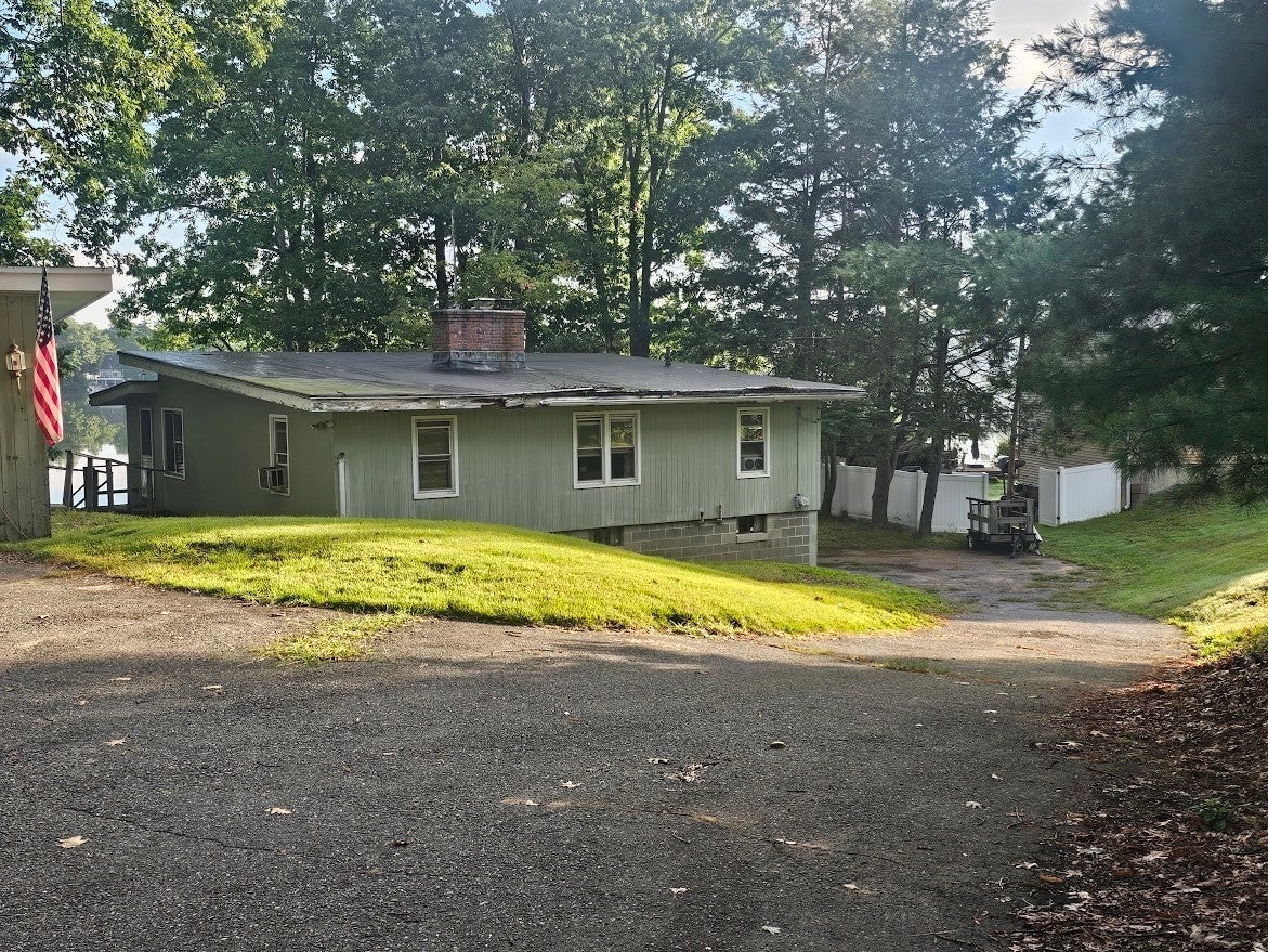 12 Hemlock Drive