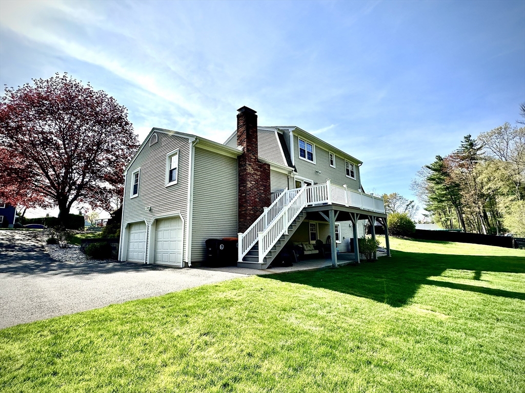 124 Robin Ridge Dr
