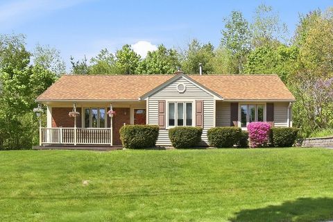 Photo of 11 Scenic Drive, Worcester, MA 01602 (MLS # 73520464)