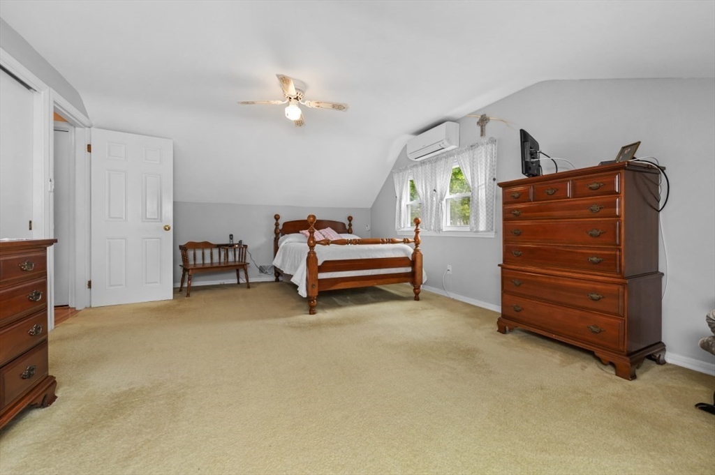 Lowell, Massachusetts 01852, United States, 3 Bedrooms Bedrooms, ,2 BathroomsBathrooms,Residential,Active,148976