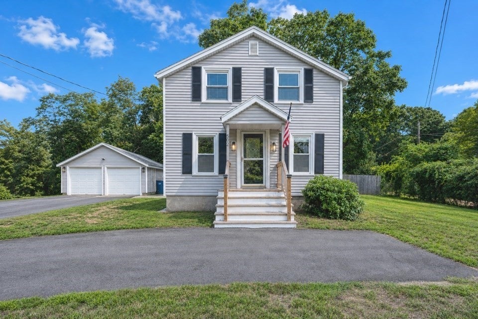 Photo of 502 Summer St, East Bridgewater, MA