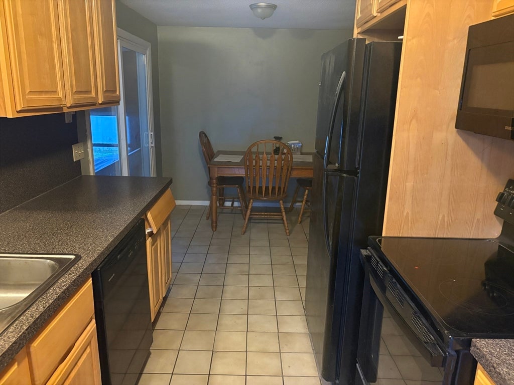 144 Coolidge Ave