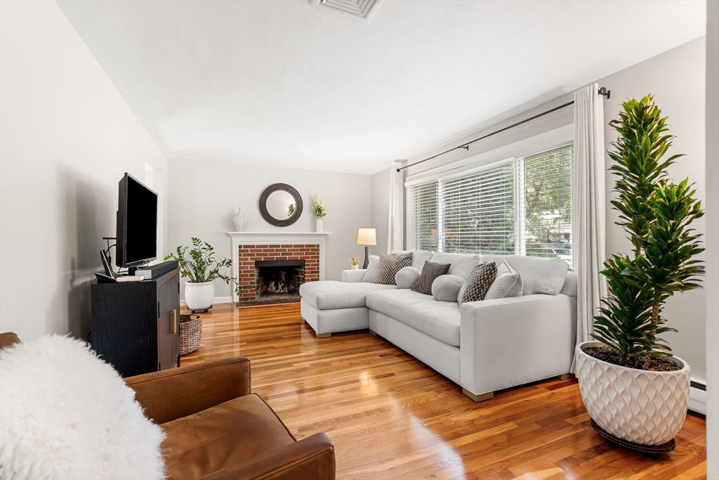15 Greeley Circle