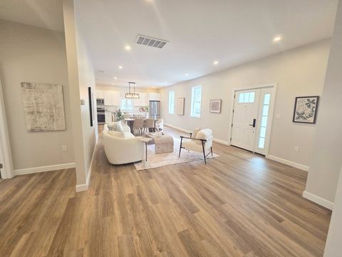 Photo of 47 Myrtle St, Lynn, MA 01905 (MLS # 73512436)