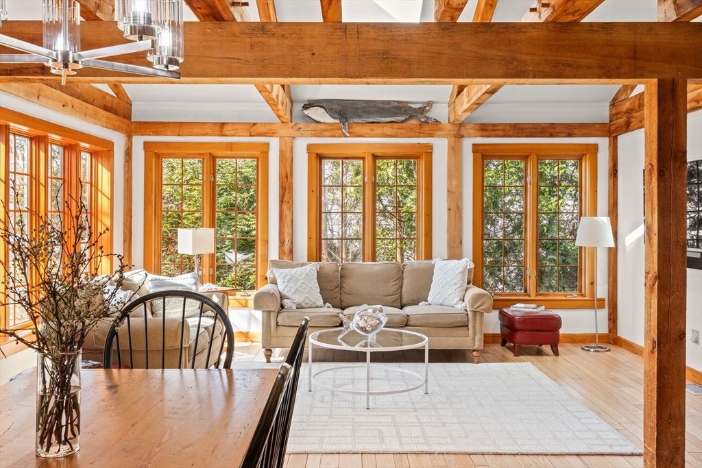 Harwich, Massachusetts 02645, United States, 3 Bedrooms Bedrooms, ,2 BathroomsBathrooms,Residential,Pending,101264