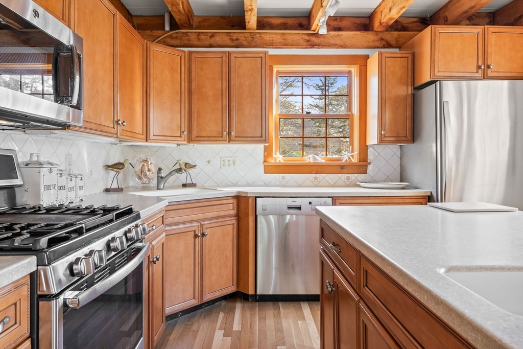 Harwich, Massachusetts 02645, United States, 3 Bedrooms Bedrooms, ,2 BathroomsBathrooms,Residential,Pending,101264