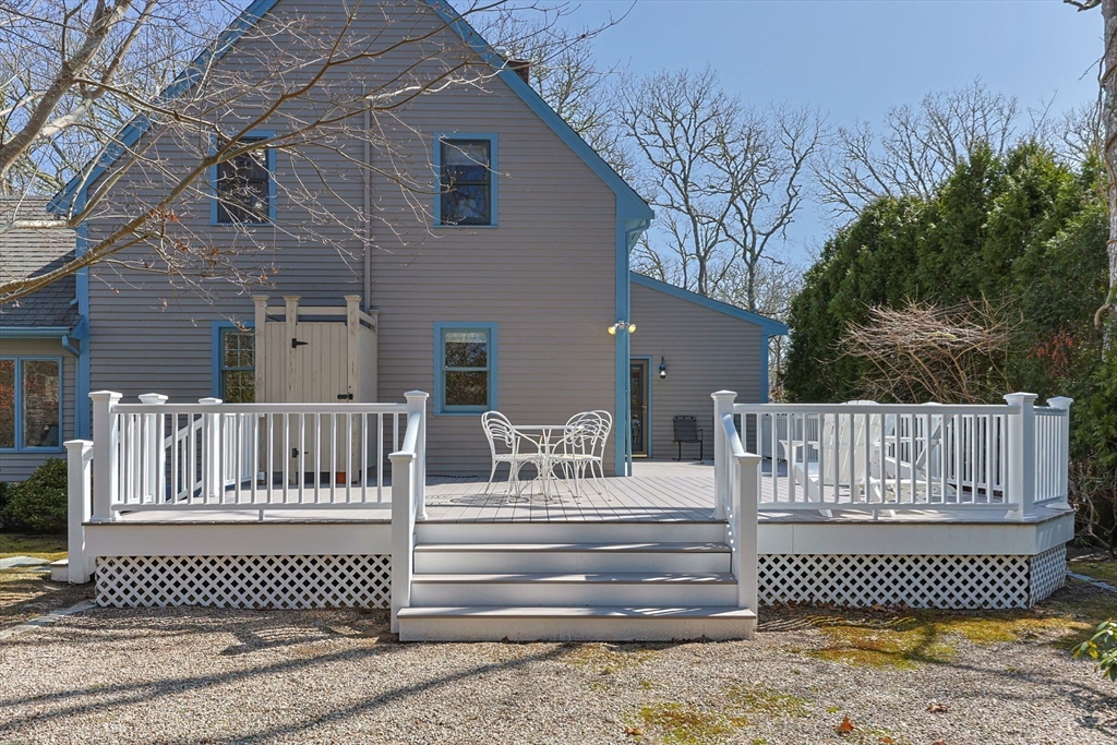 Harwich, Massachusetts 02645, United States, 3 Bedrooms Bedrooms, ,2 BathroomsBathrooms,Residential,Pending,101264