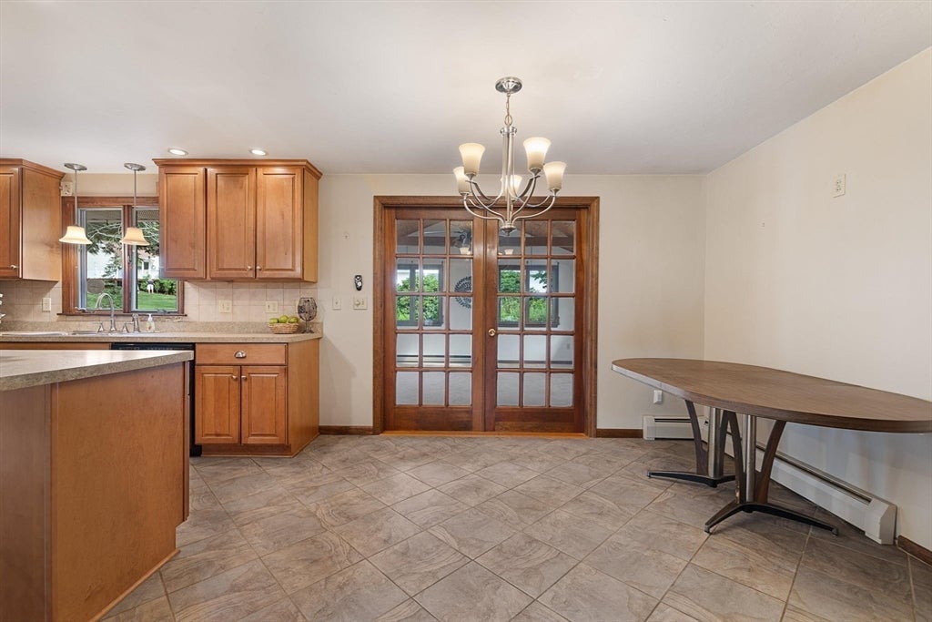 8 Beechwood Dr, Rutland, MA Photo #7