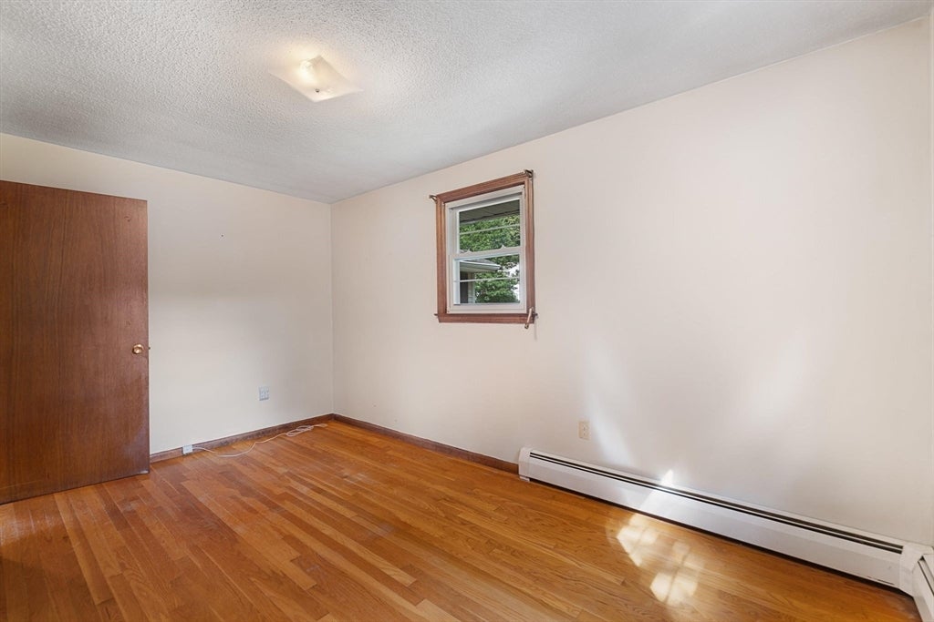 8 Beechwood Dr, Rutland, MA Photo #20