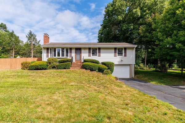 8 BEECHWOOD DR, RUTLAND, MA 01543 - Image 65644e2297c8b06ec17bf191deb2b369/229835109