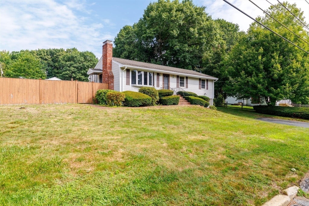 8 Beechwood Dr, Rutland, MA Photo #39