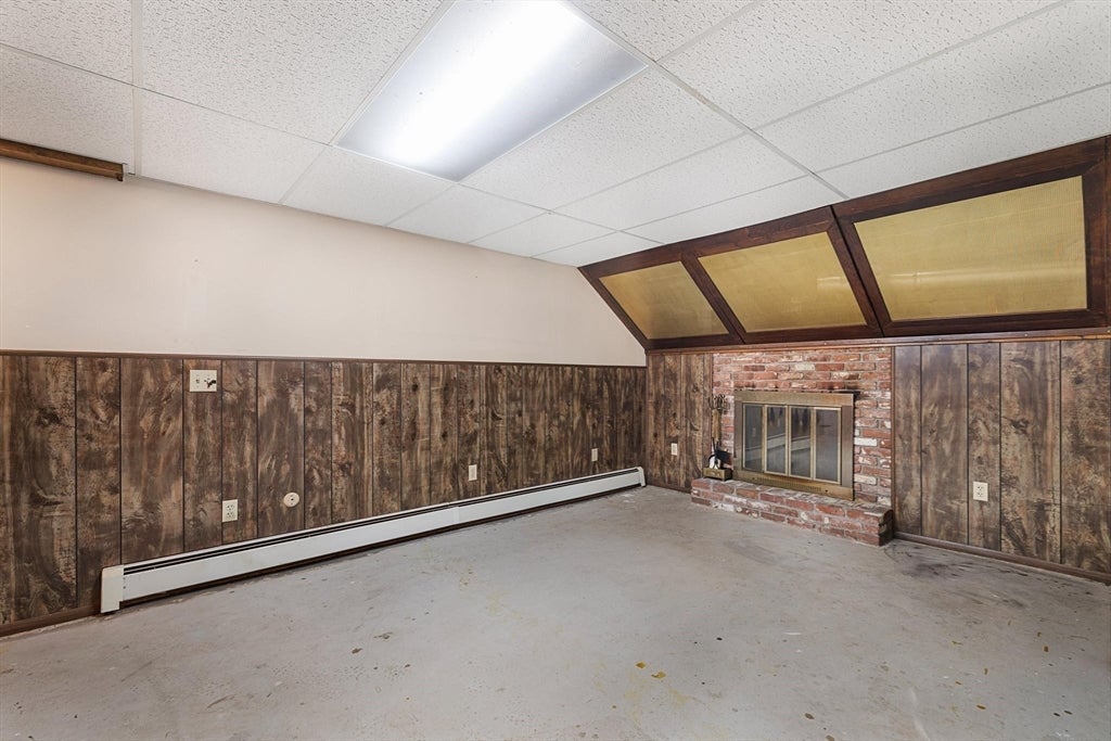 8 Beechwood Dr, Rutland, MA Photo #22