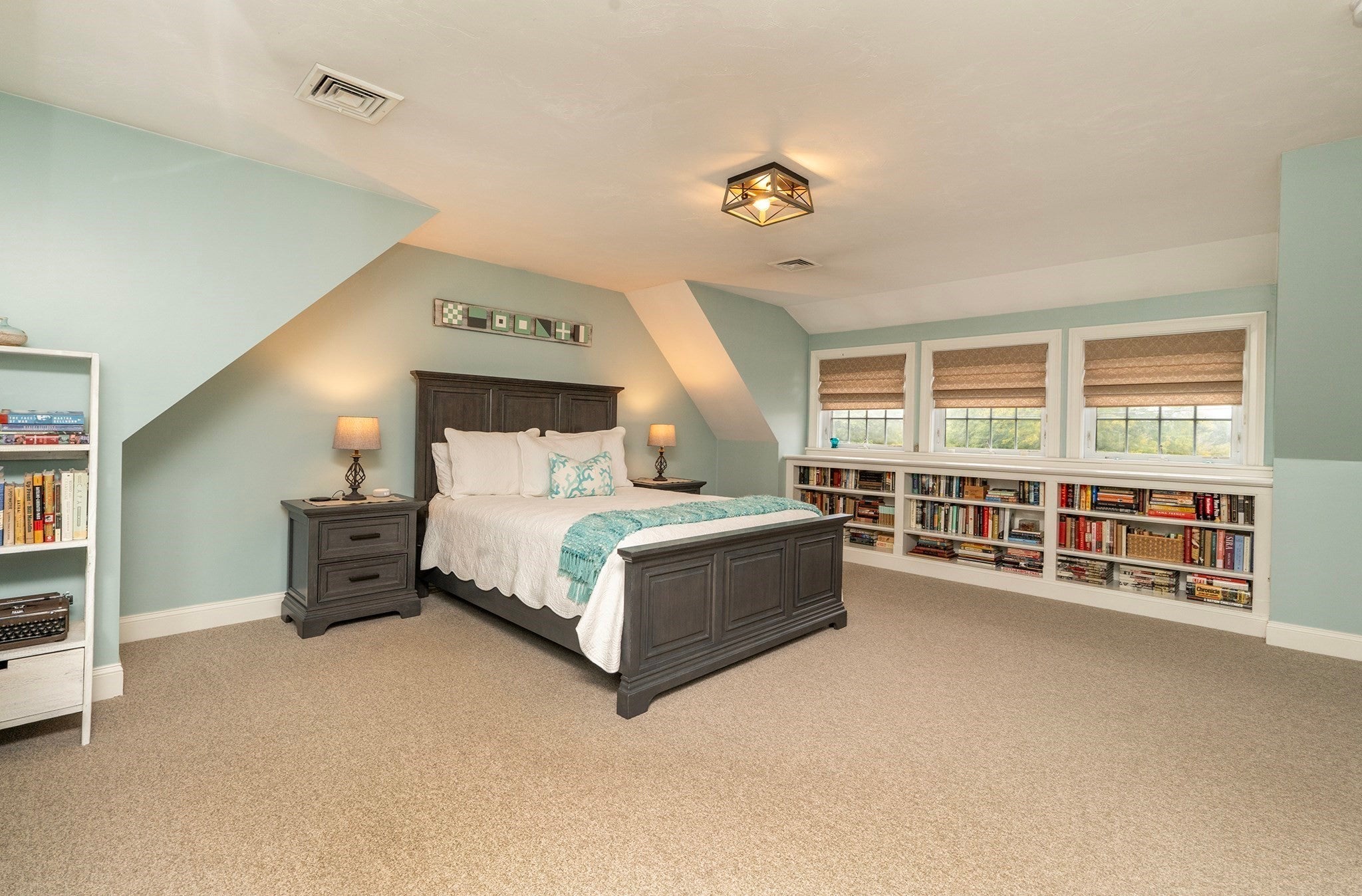 210 Market St, Amesbury, MA, 210 Market St, Amesbury, MA Photo #10