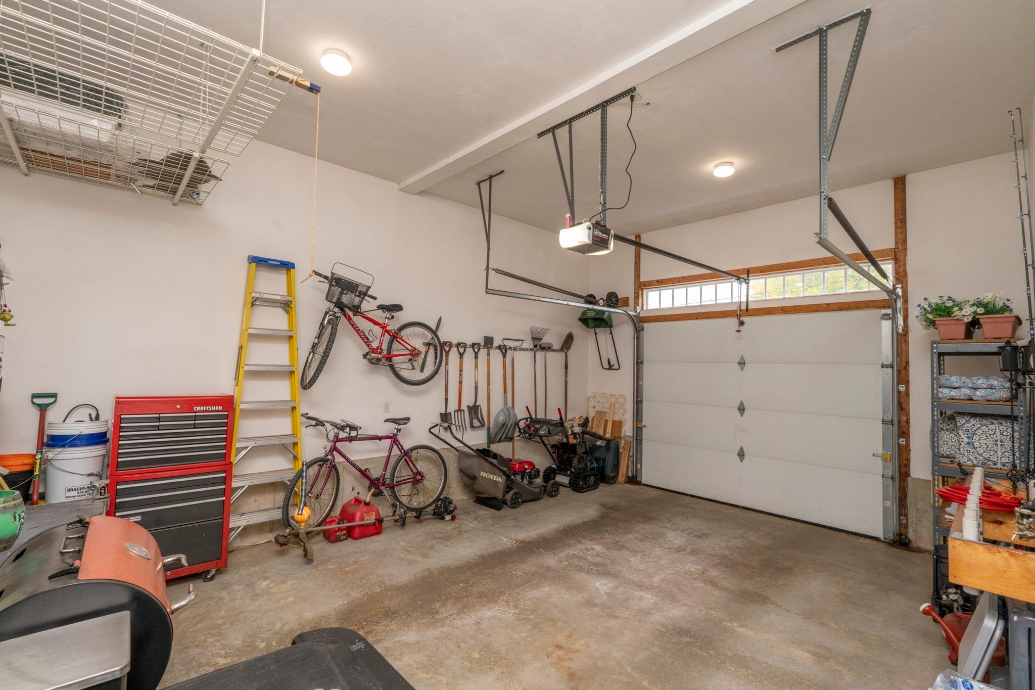 210 Market St, Amesbury, MA, 210 Market St, Amesbury, MA Photo #21