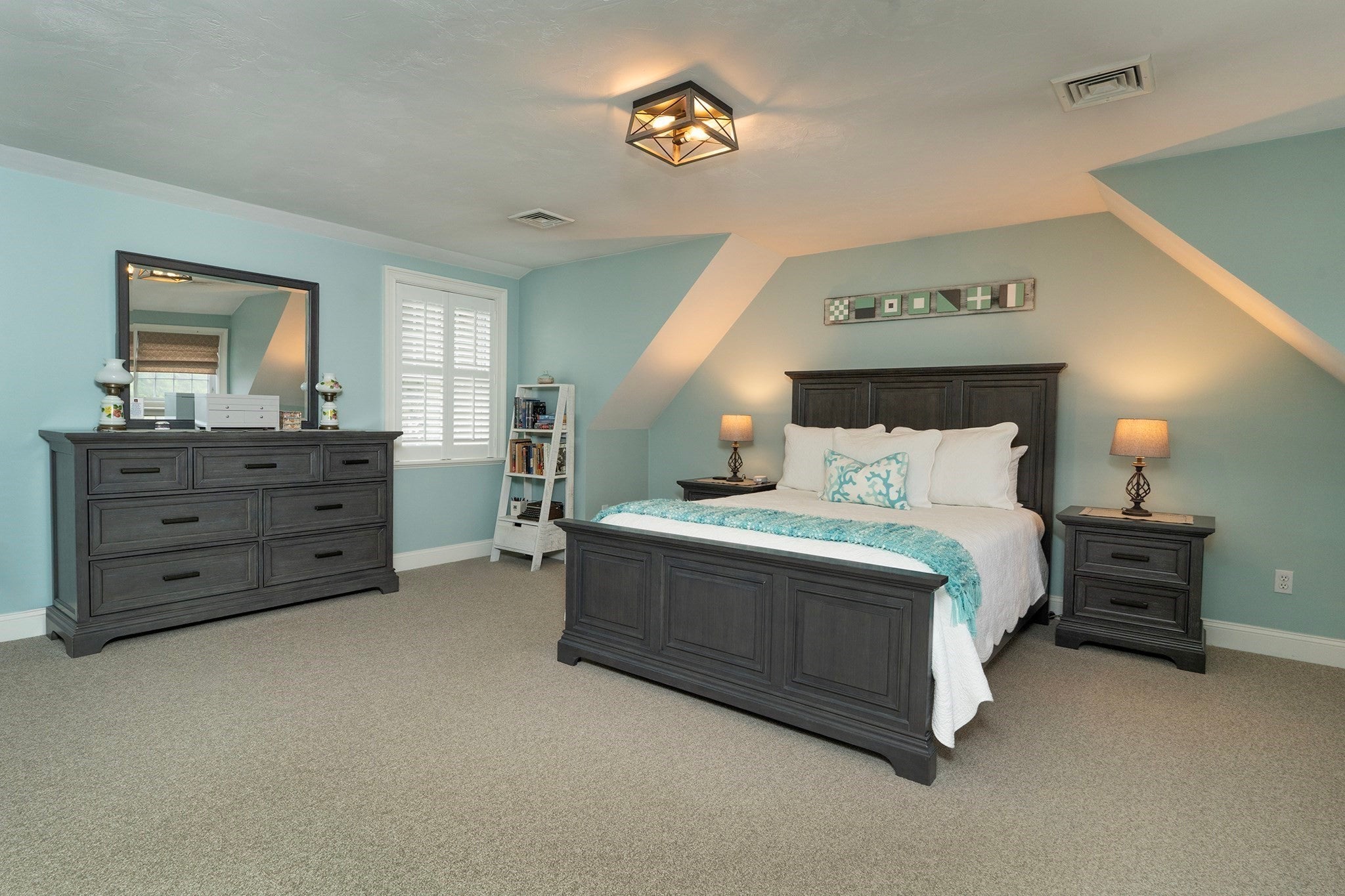 210 Market St, Amesbury, MA, 210 Market St, Amesbury, MA Photo #11