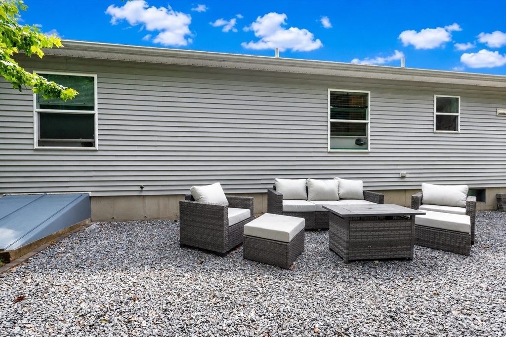 155 Fitch Rd