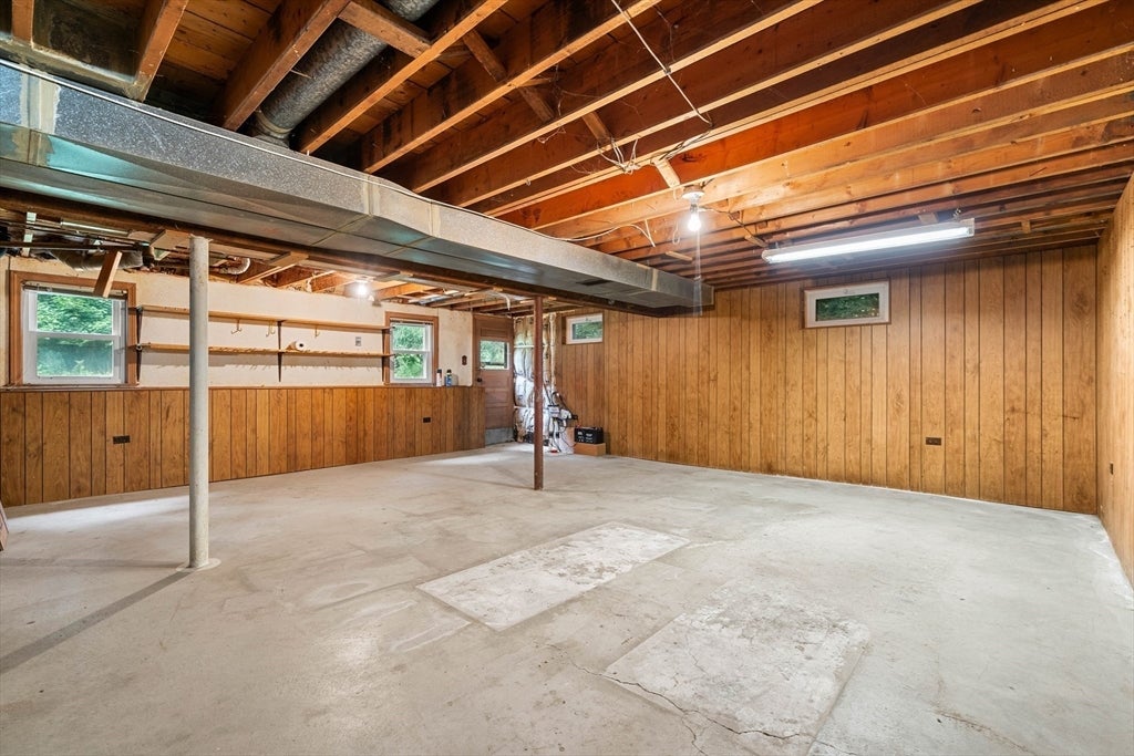 16 Crown Rd, Westford, MA, 16 Crown Rd, Westford, MA Photo #6