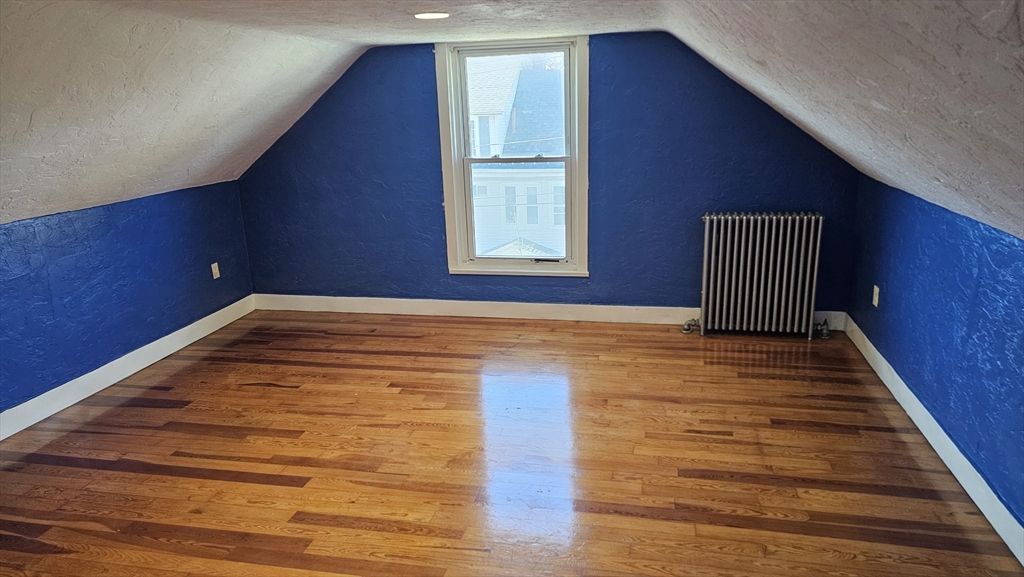 39 Union Street 3rd - Photo 3