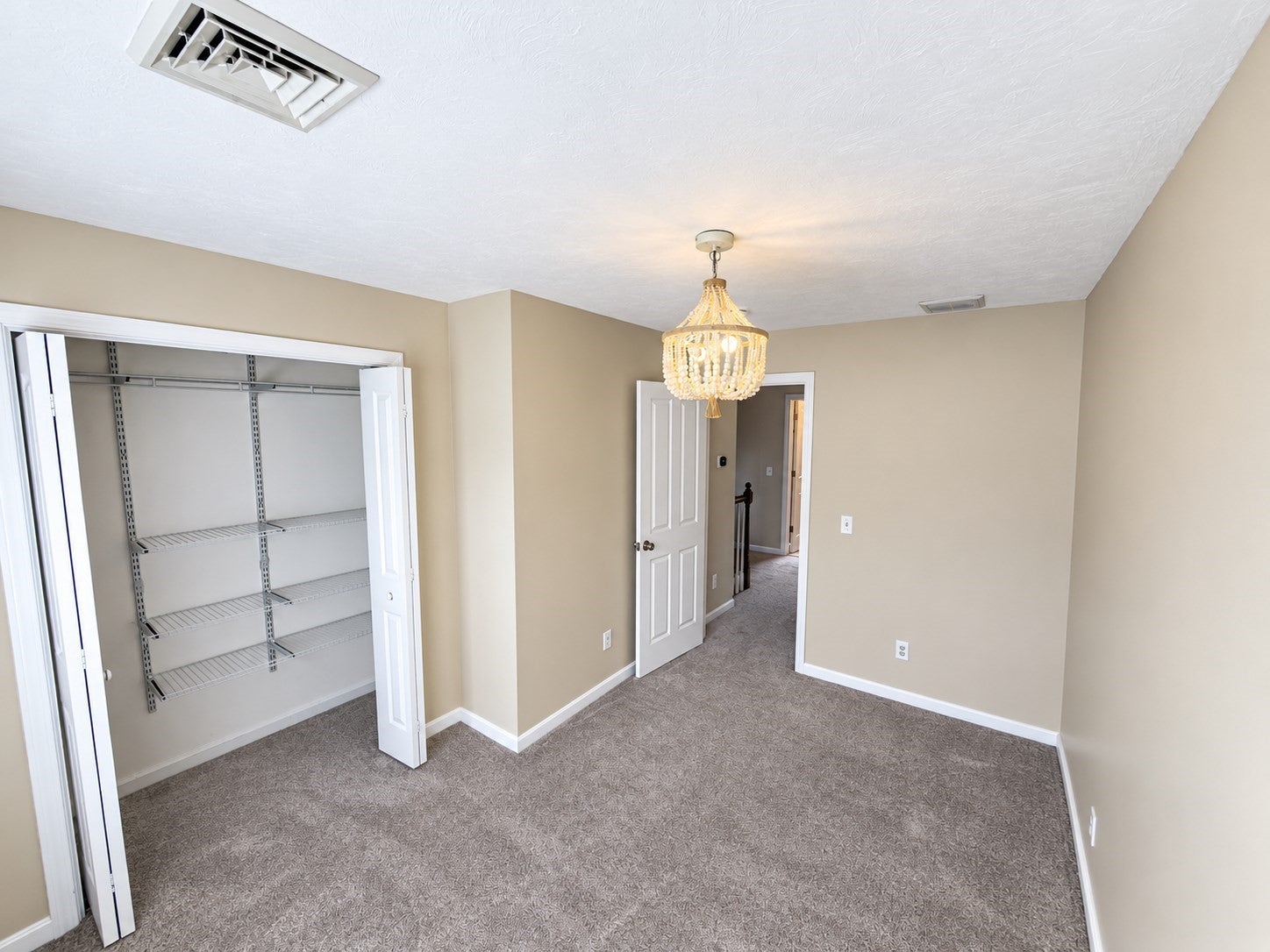 87 E Mountain St, Worcester, MA, 87 E Mountain St, Worcester, MA Photo #6