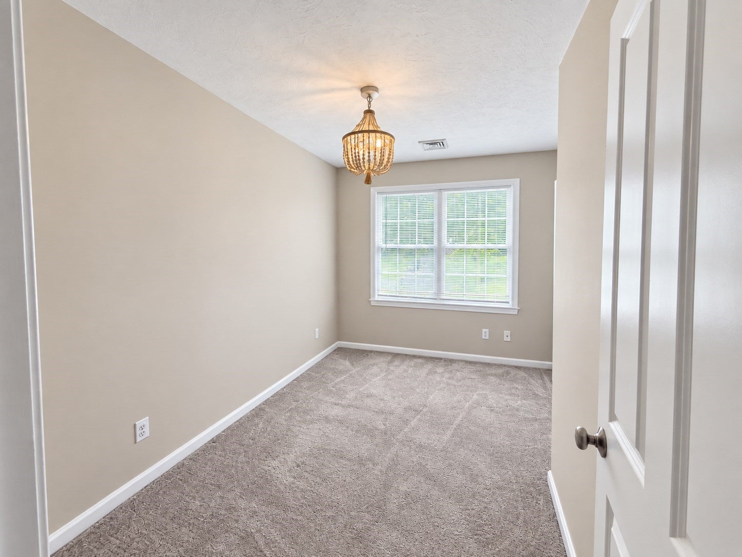 87 E Mountain St, Worcester, MA, 87 E Mountain St, Worcester, MA Photo #9